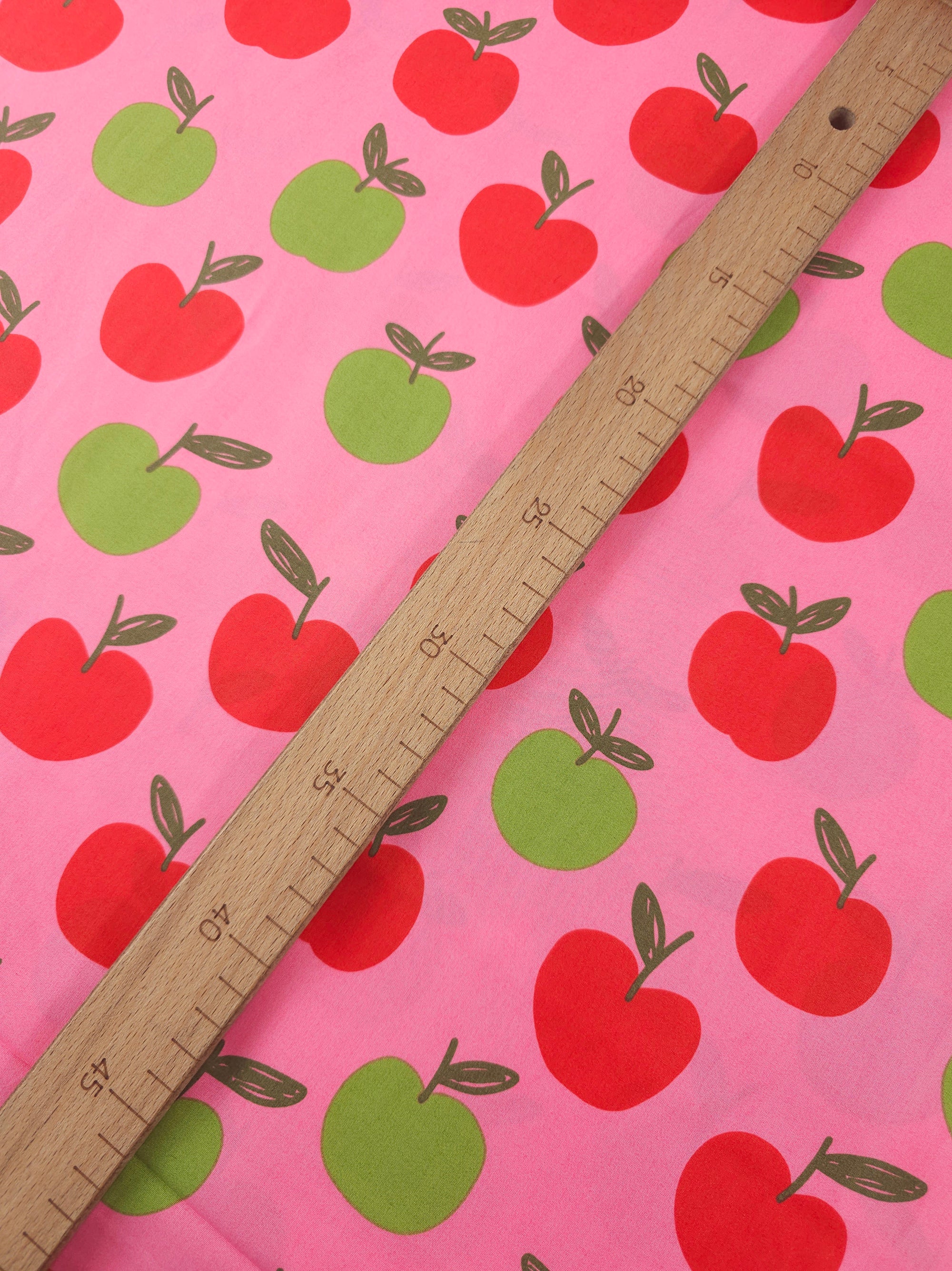 Fuchsia Pink Floating Apples 100% Cotton 60"