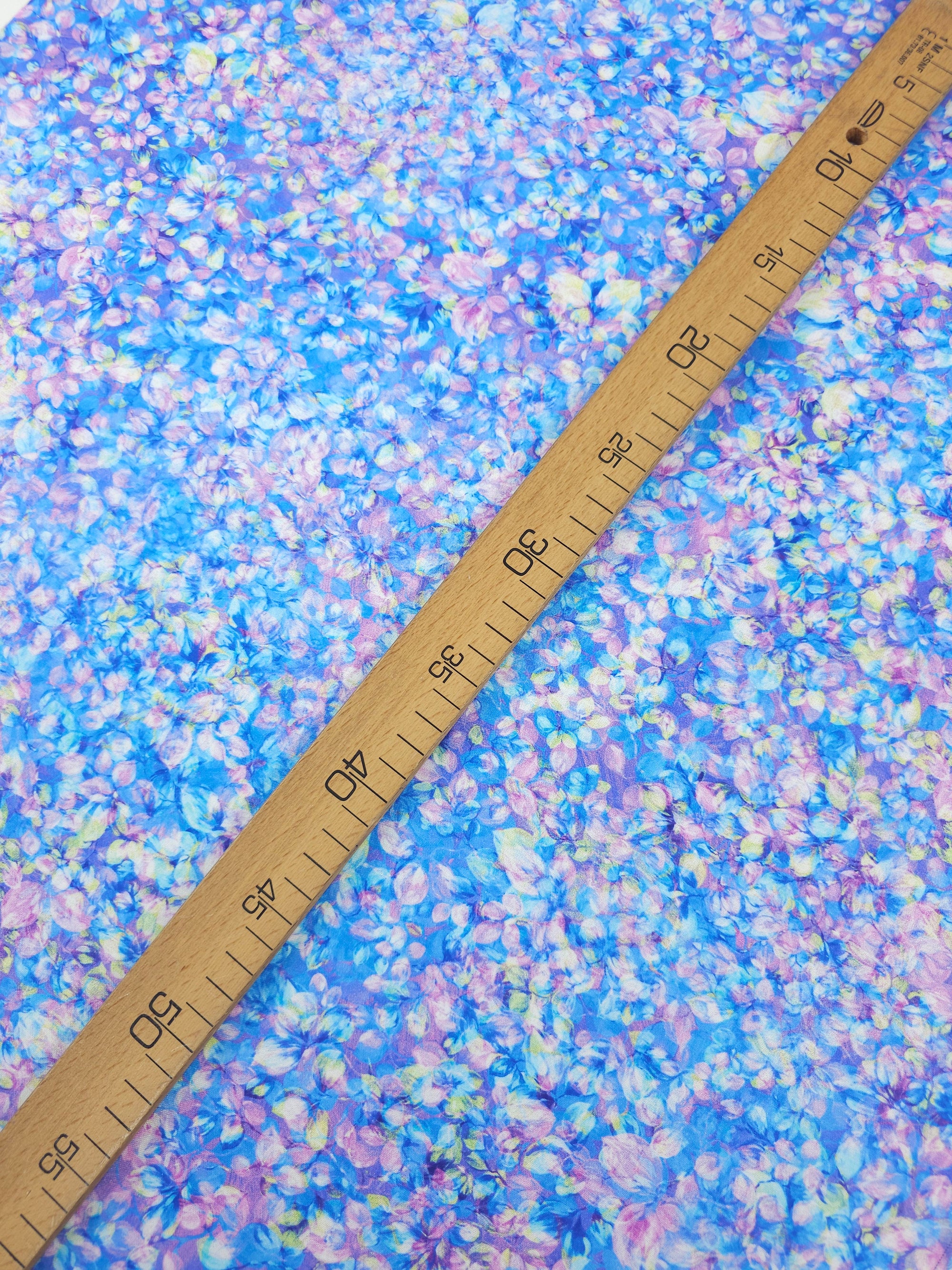 Lilac/Blue Foilage Petal 100% Cotton