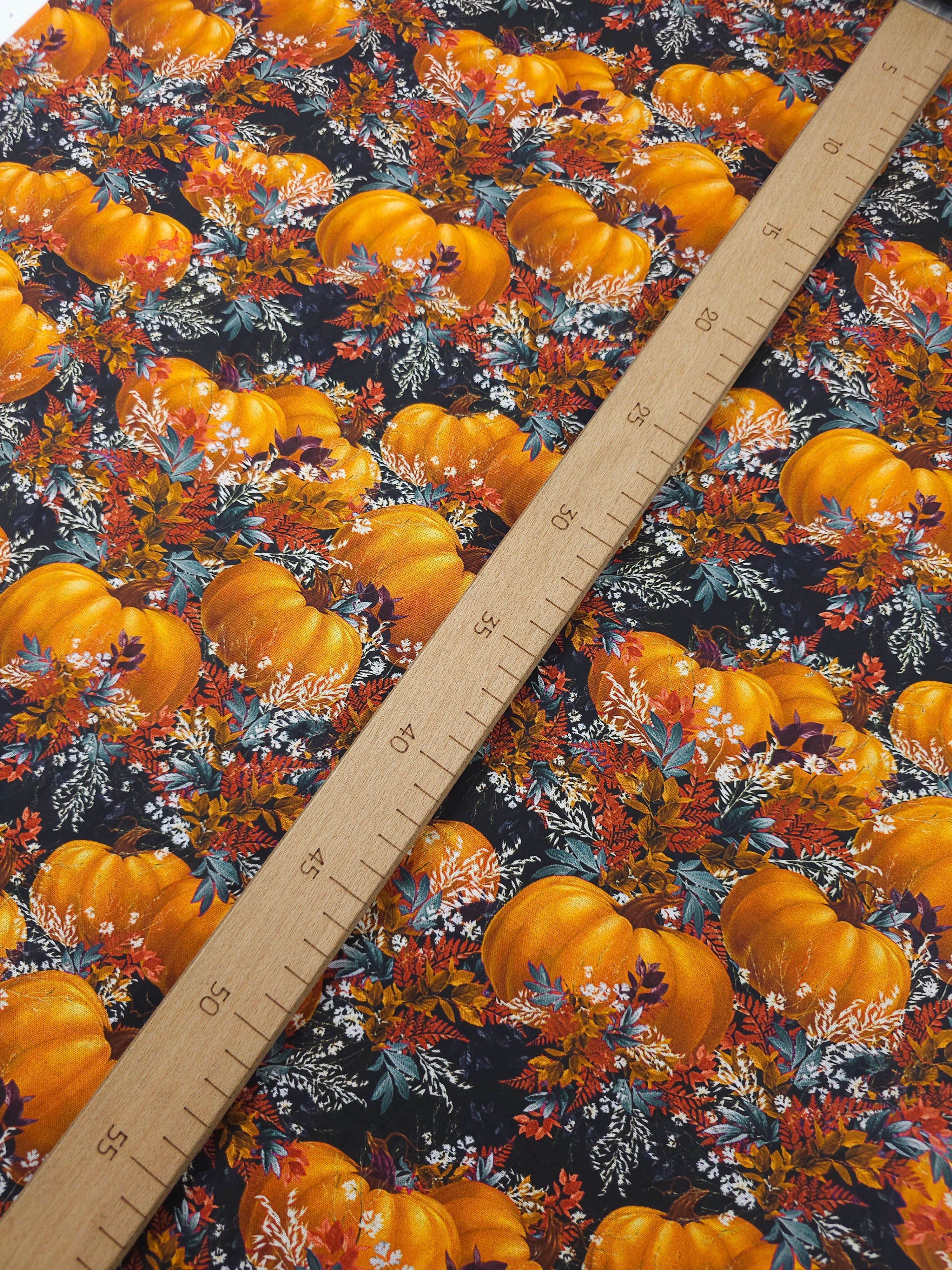 Fall Leaves Pumpkin Patch 100% Cotton - Joann