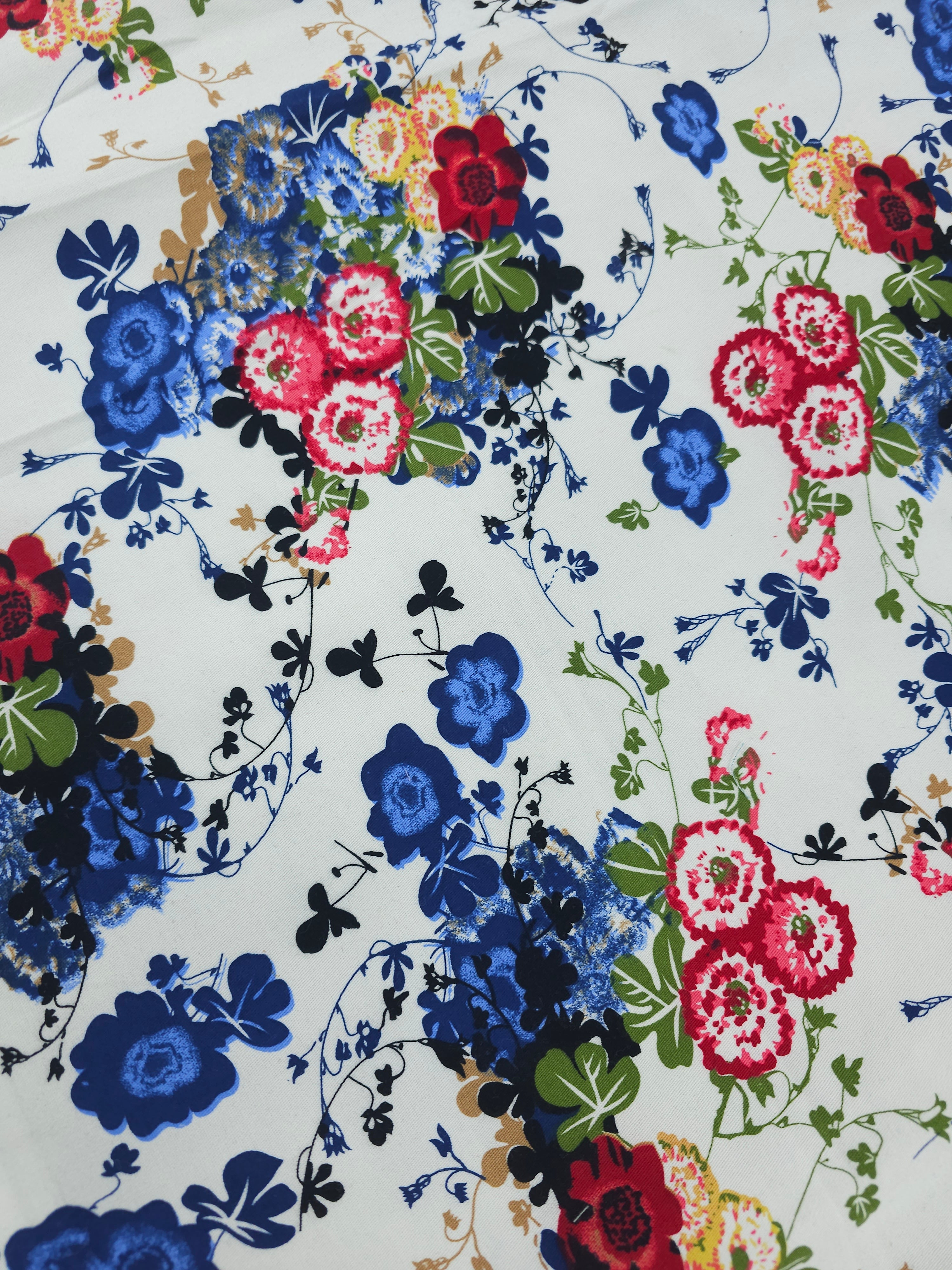 Spring floral Cotton Sateen Twill- 1.2m piece