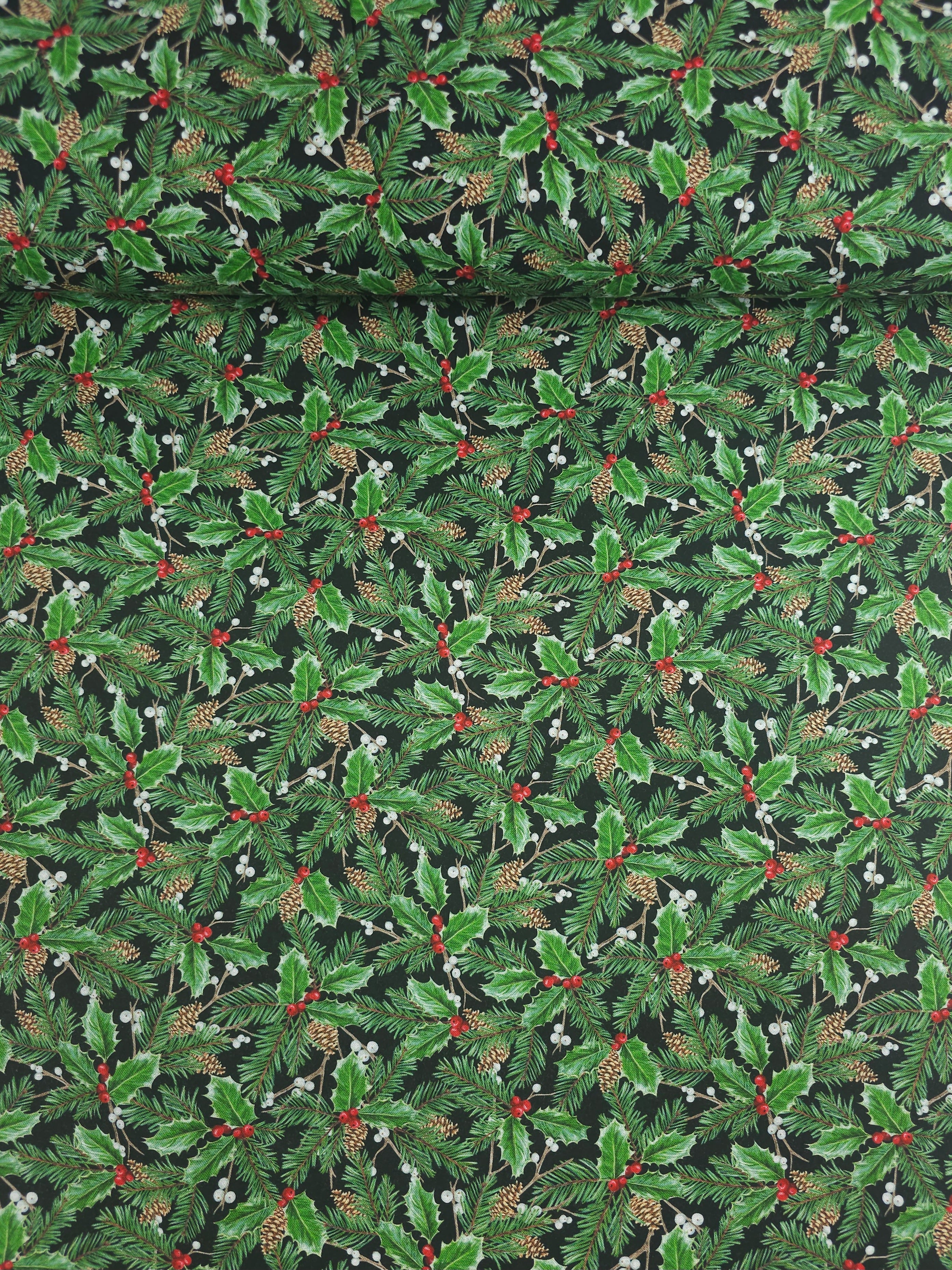 Green Holly Highland 100% Cotton