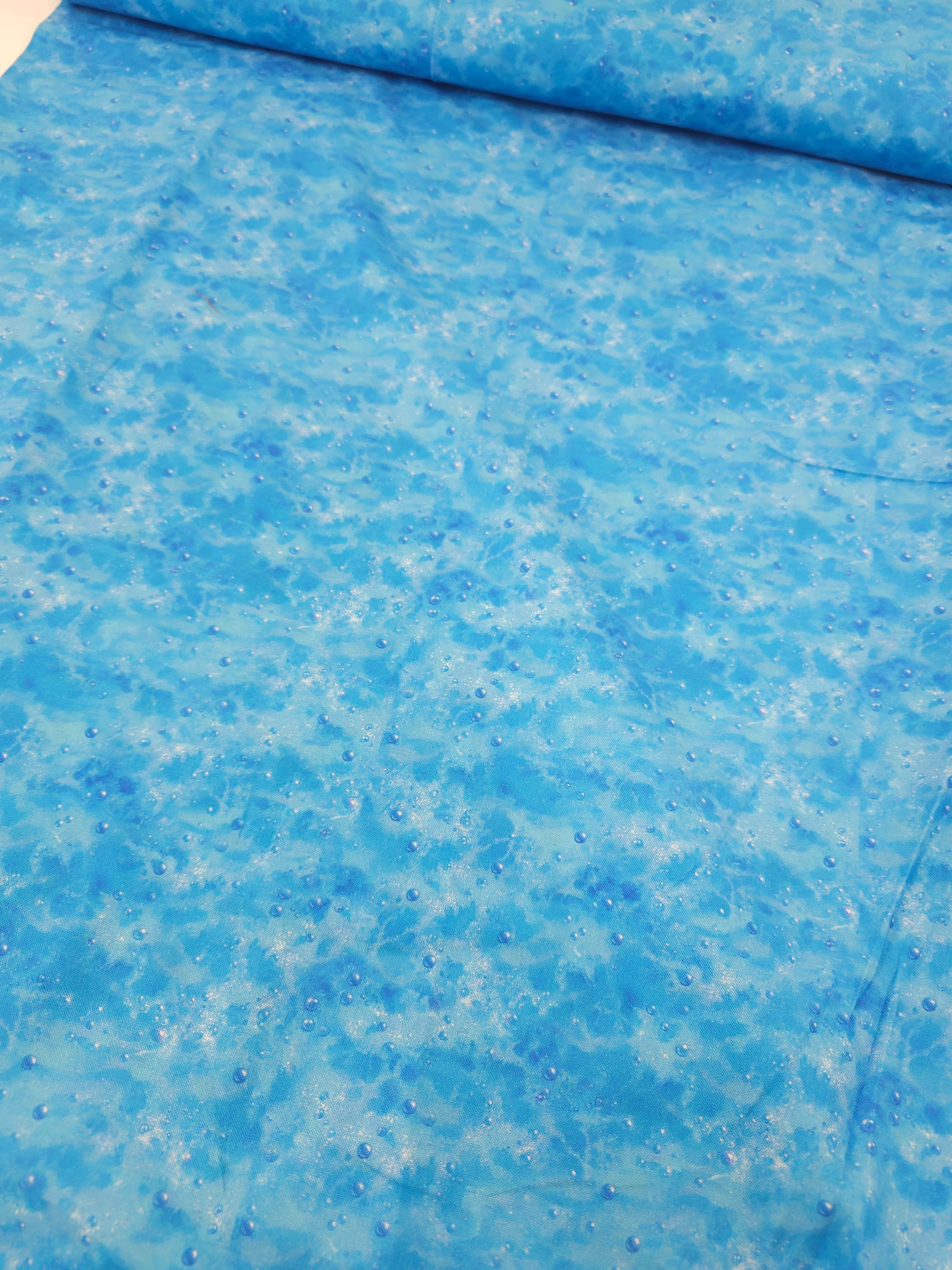 Blue Bubble Waters 100% Cotton
