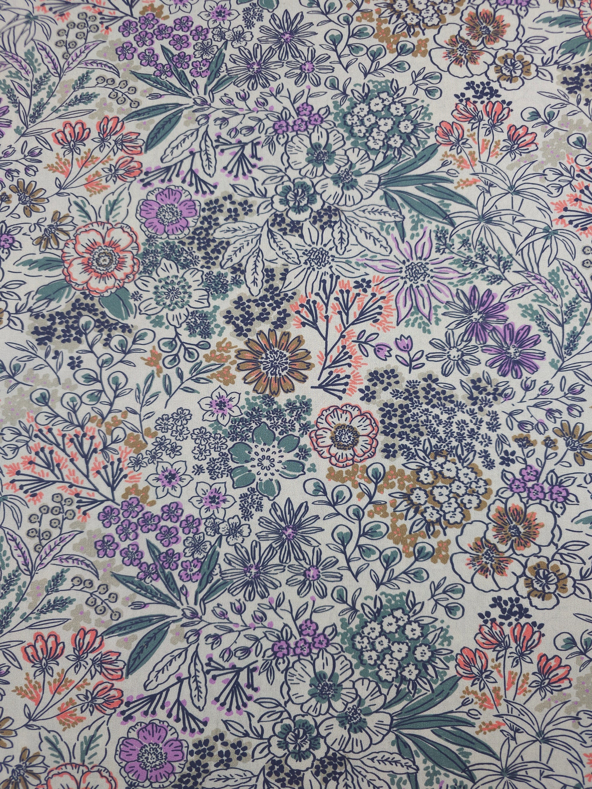 Ivory Blooming Floral Meadow 100% Cotton 60"