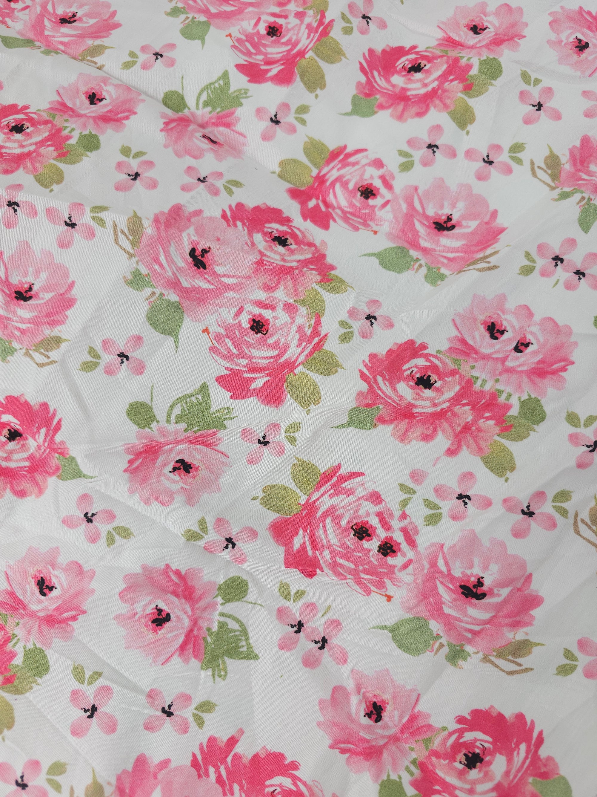 Light pink flower Viscose- 1.7m piece