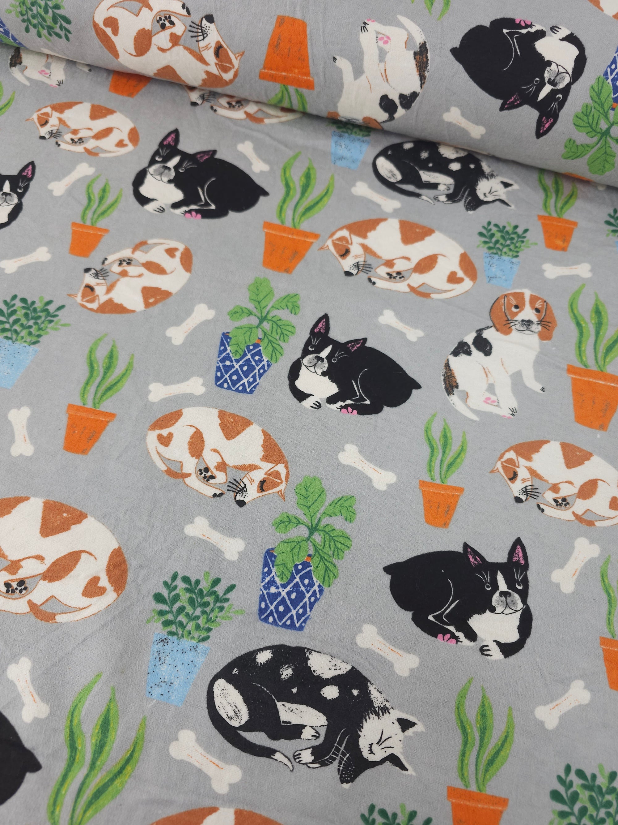 Dog Plant Lightweight Flannel Cotton