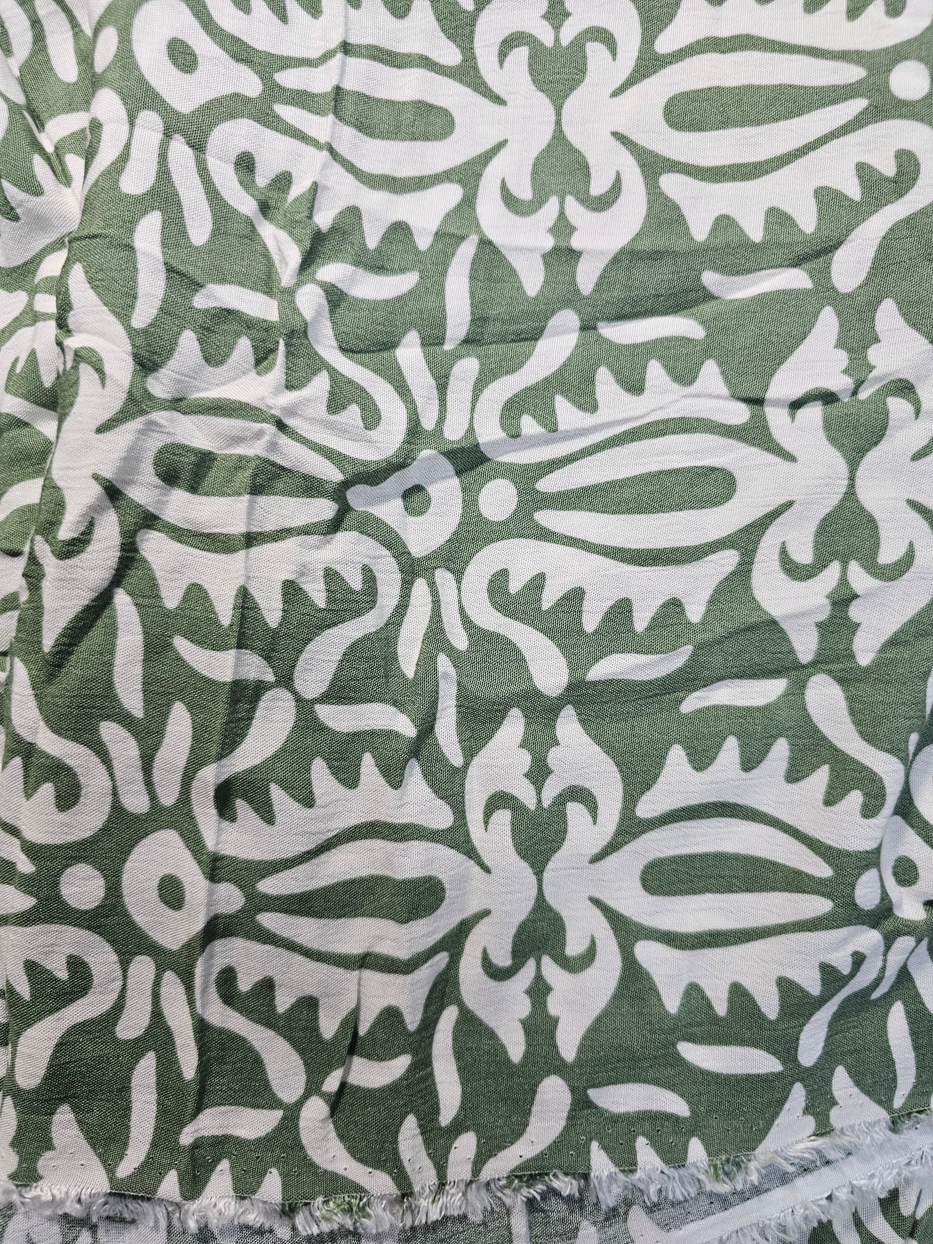 Green Palm Grove - 1.1m Piece
