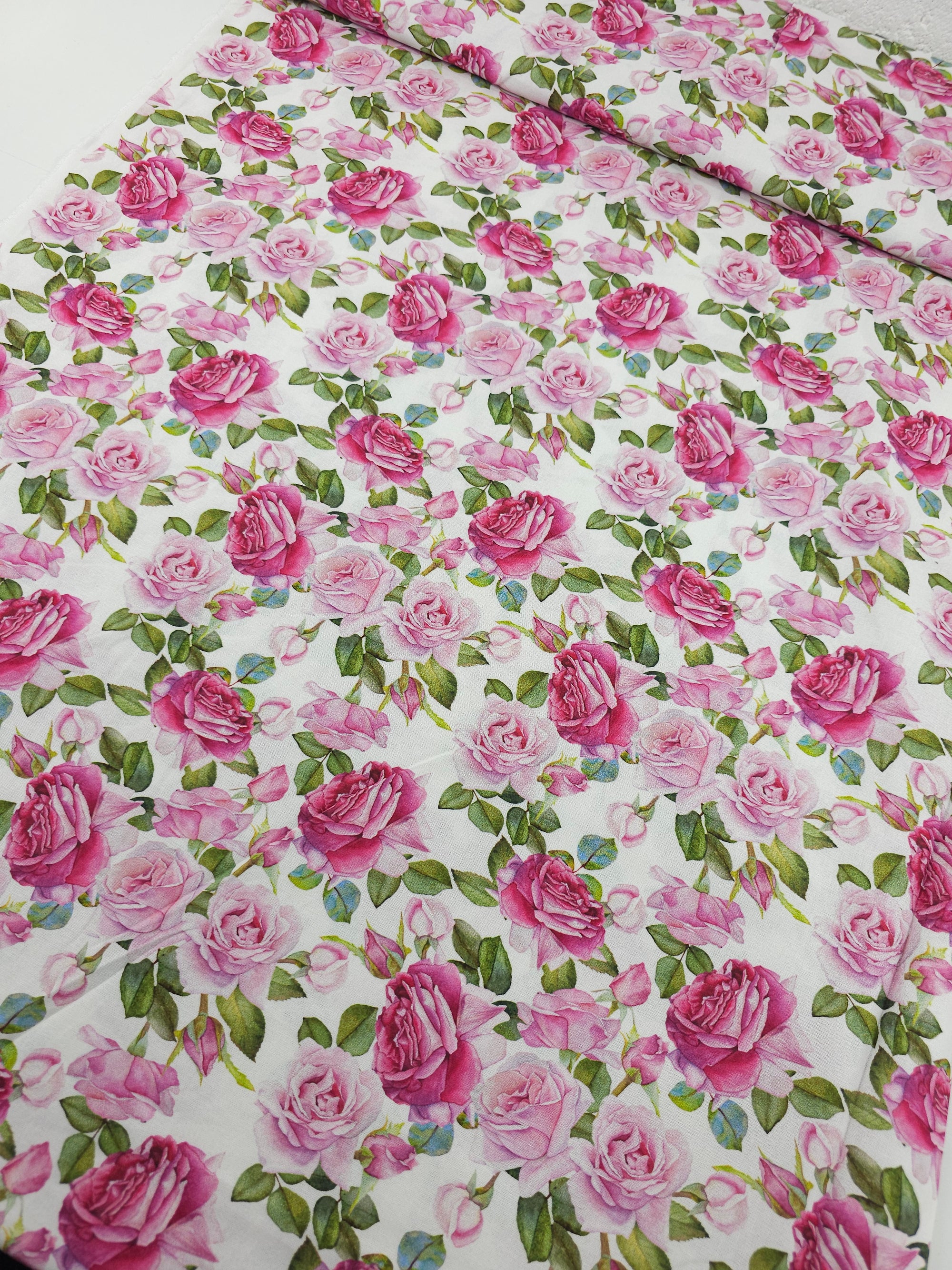 Magenta/Pink Vintage Roses 100% Cotton