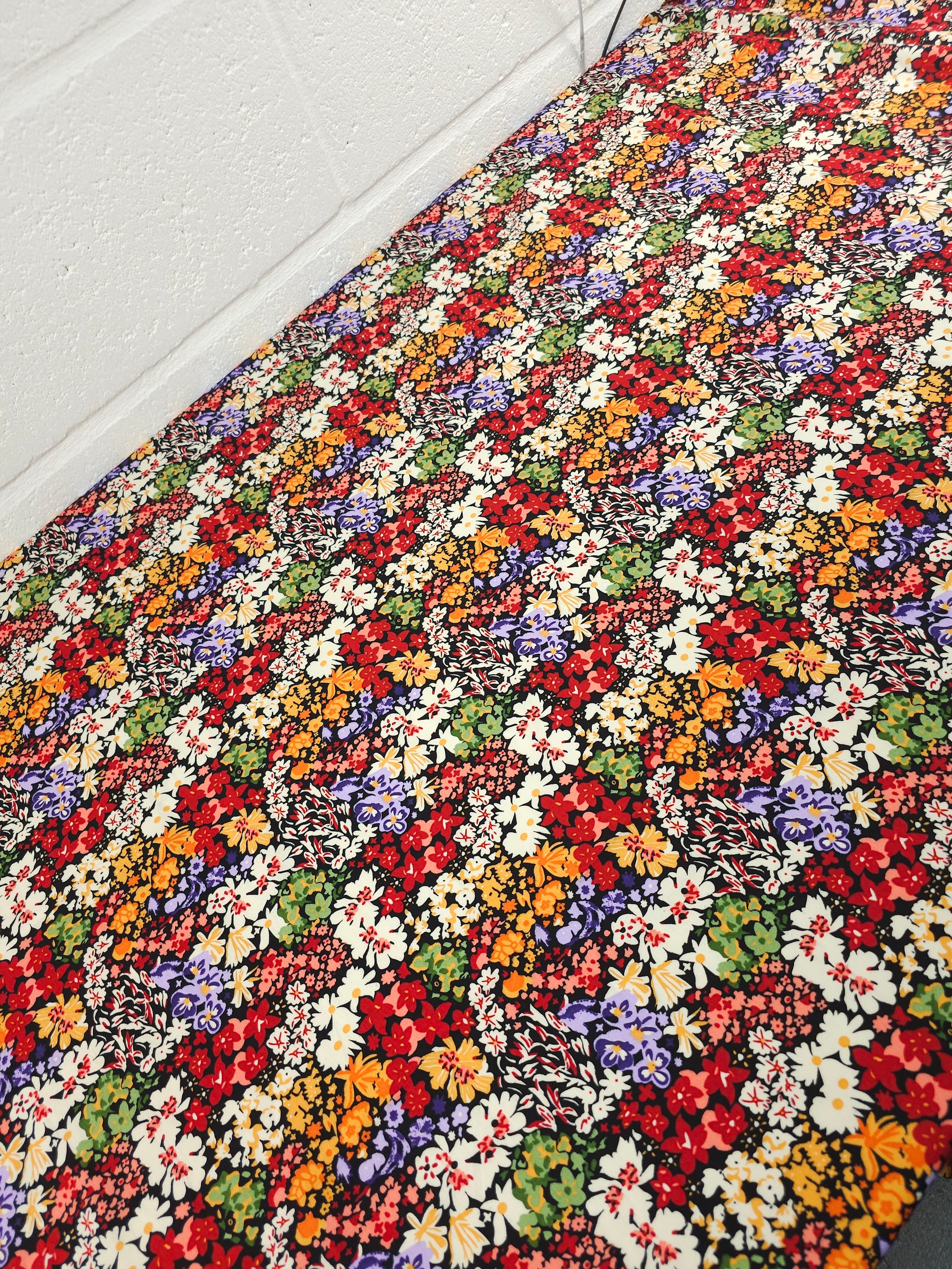 Ditsy Floral Party Fusion Cotton Poplin