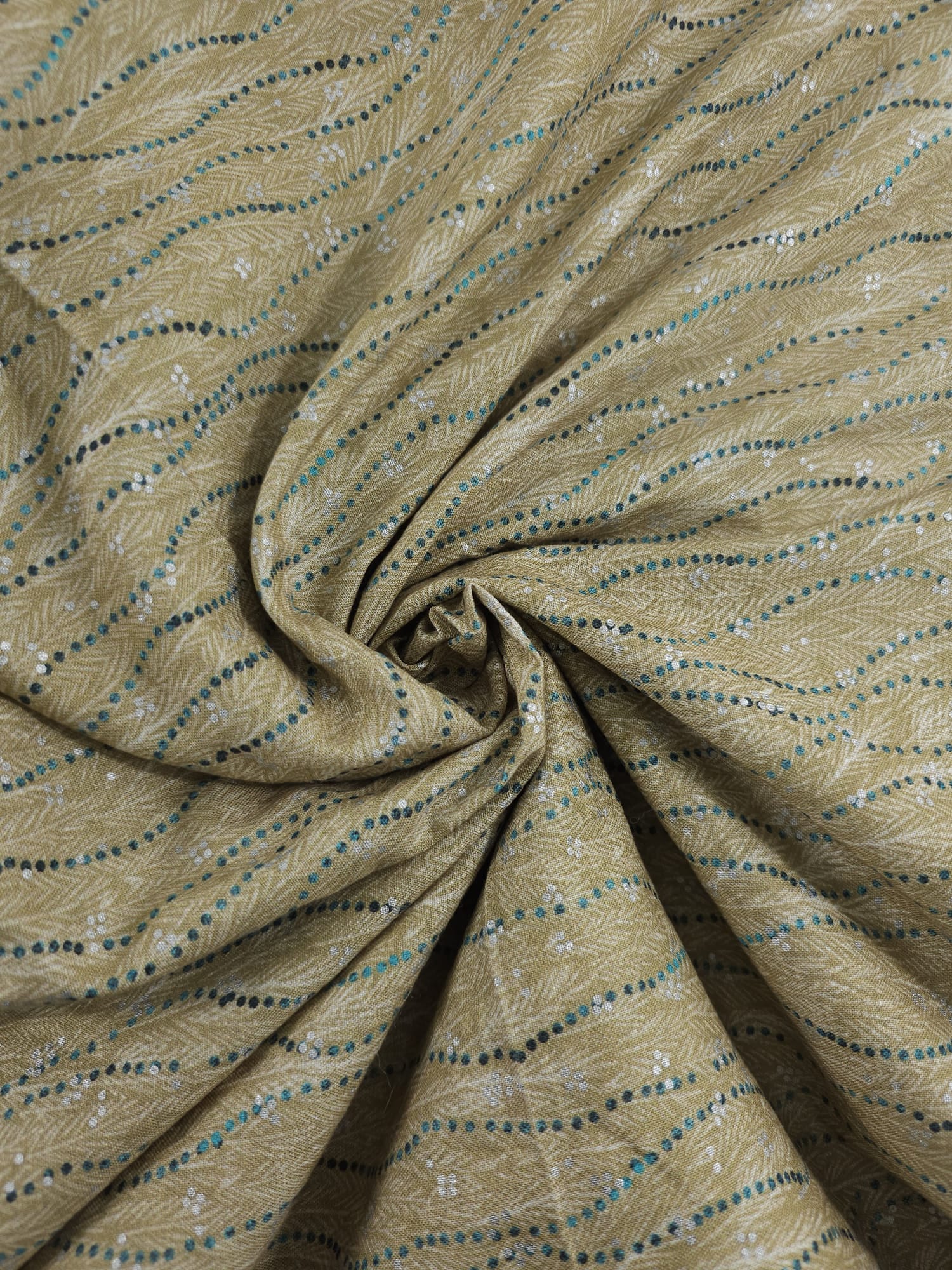 Wavy Dot Stream Cotton - 4m Piece