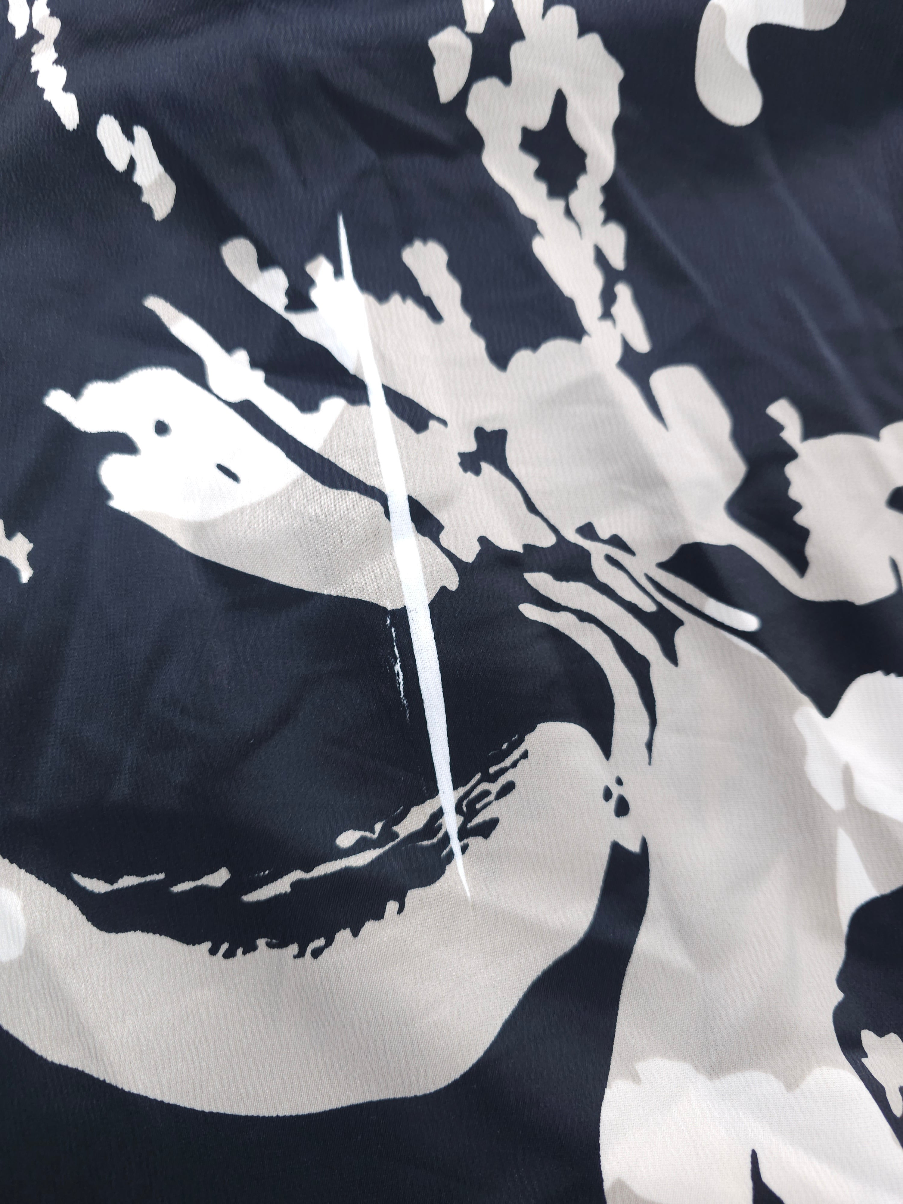 Dark splatter Viscose sateen- 2.8m piece