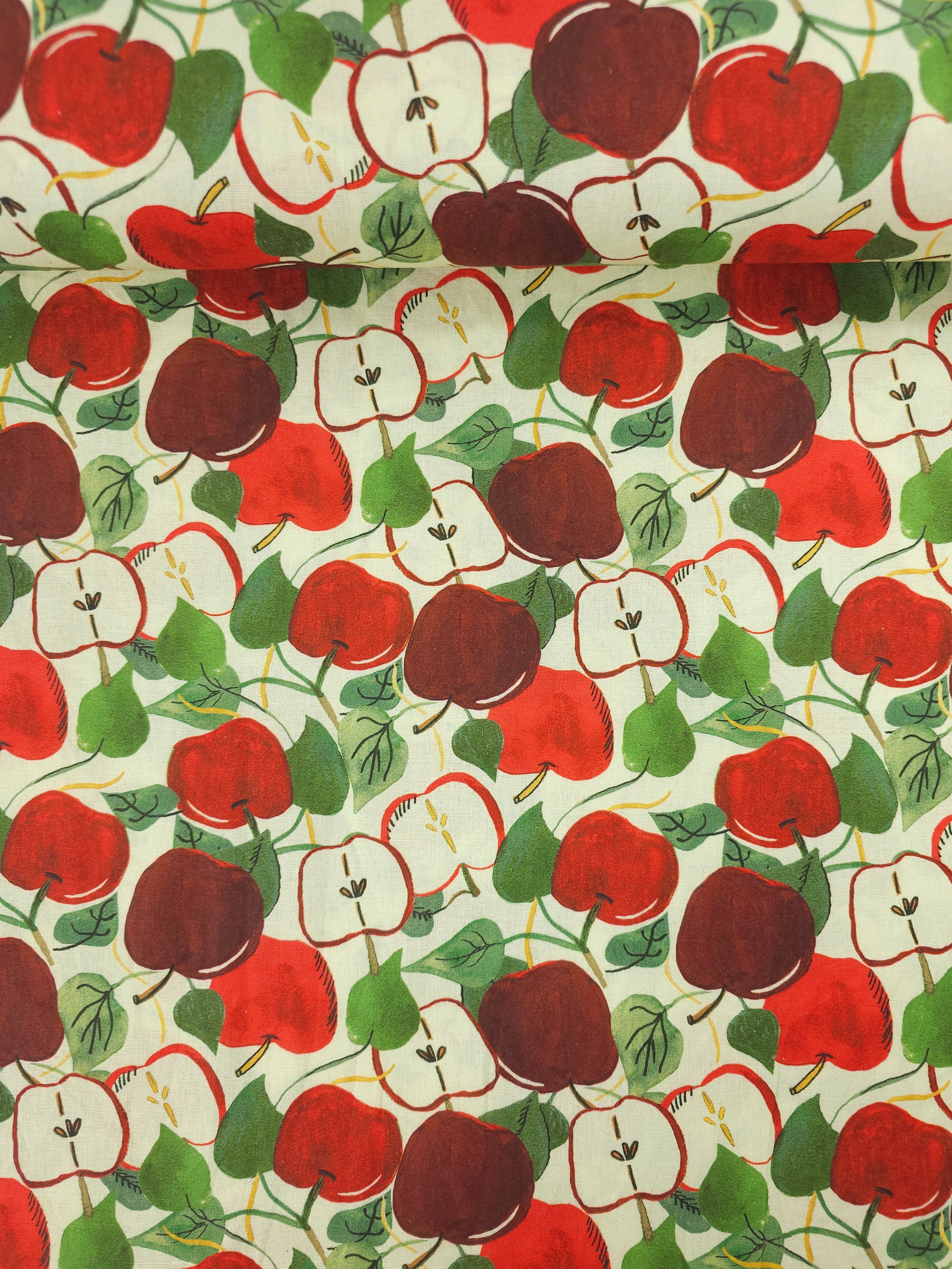 Apple Slices 100% Cotton