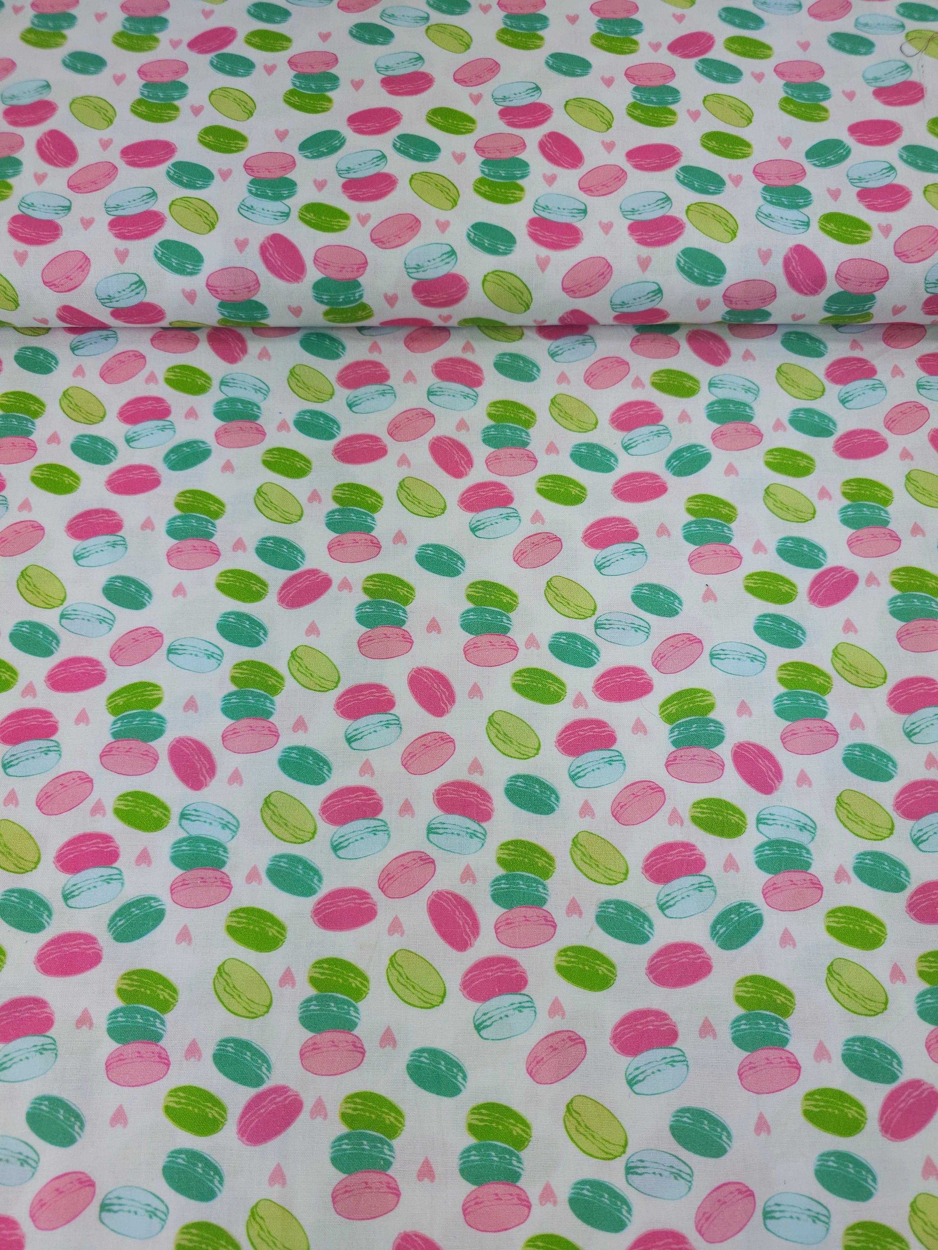 Macaroon Heart 100% Cotron