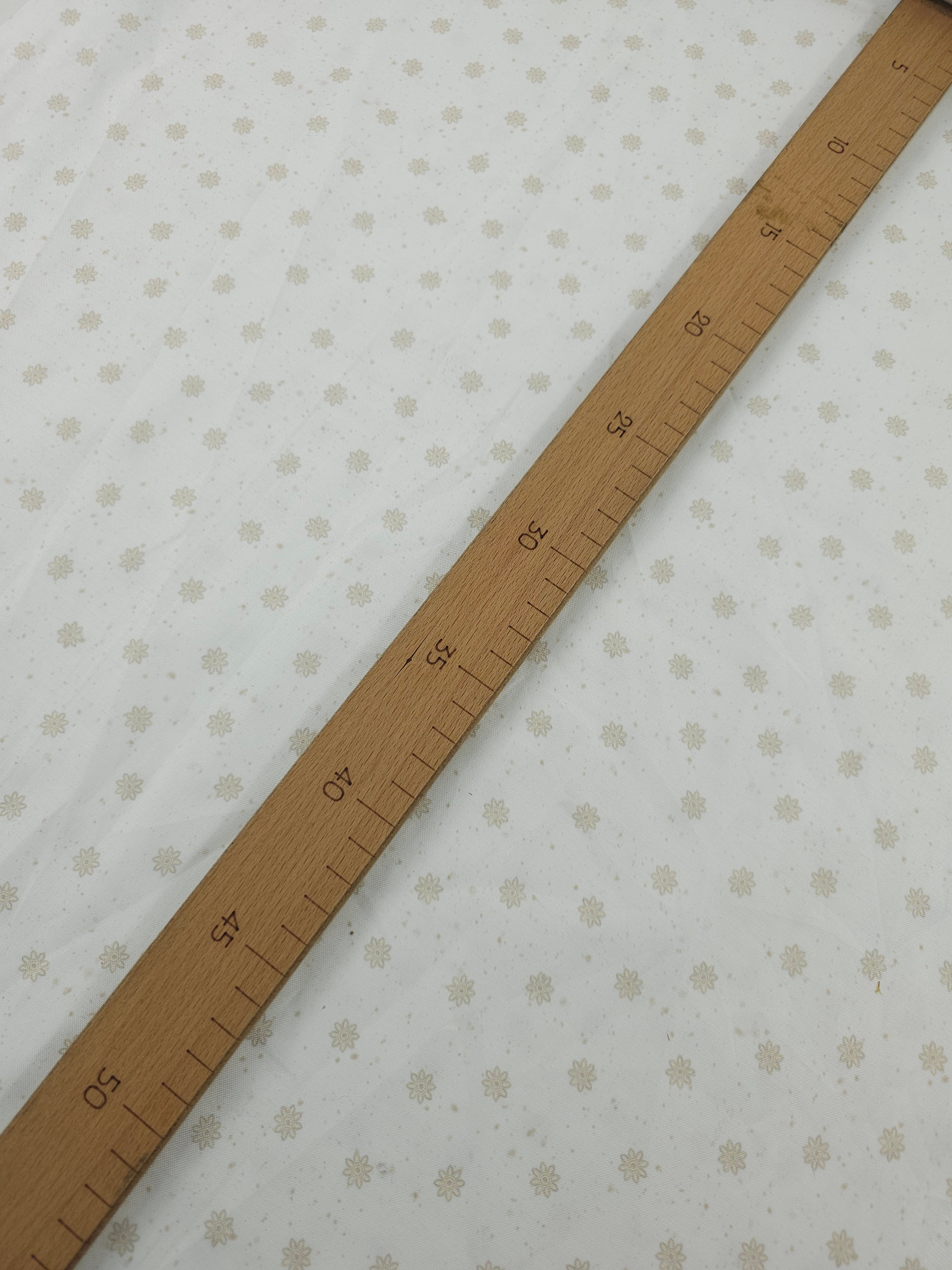 Beige/Ivory Ditsy Woodland Flower 100% Cotton