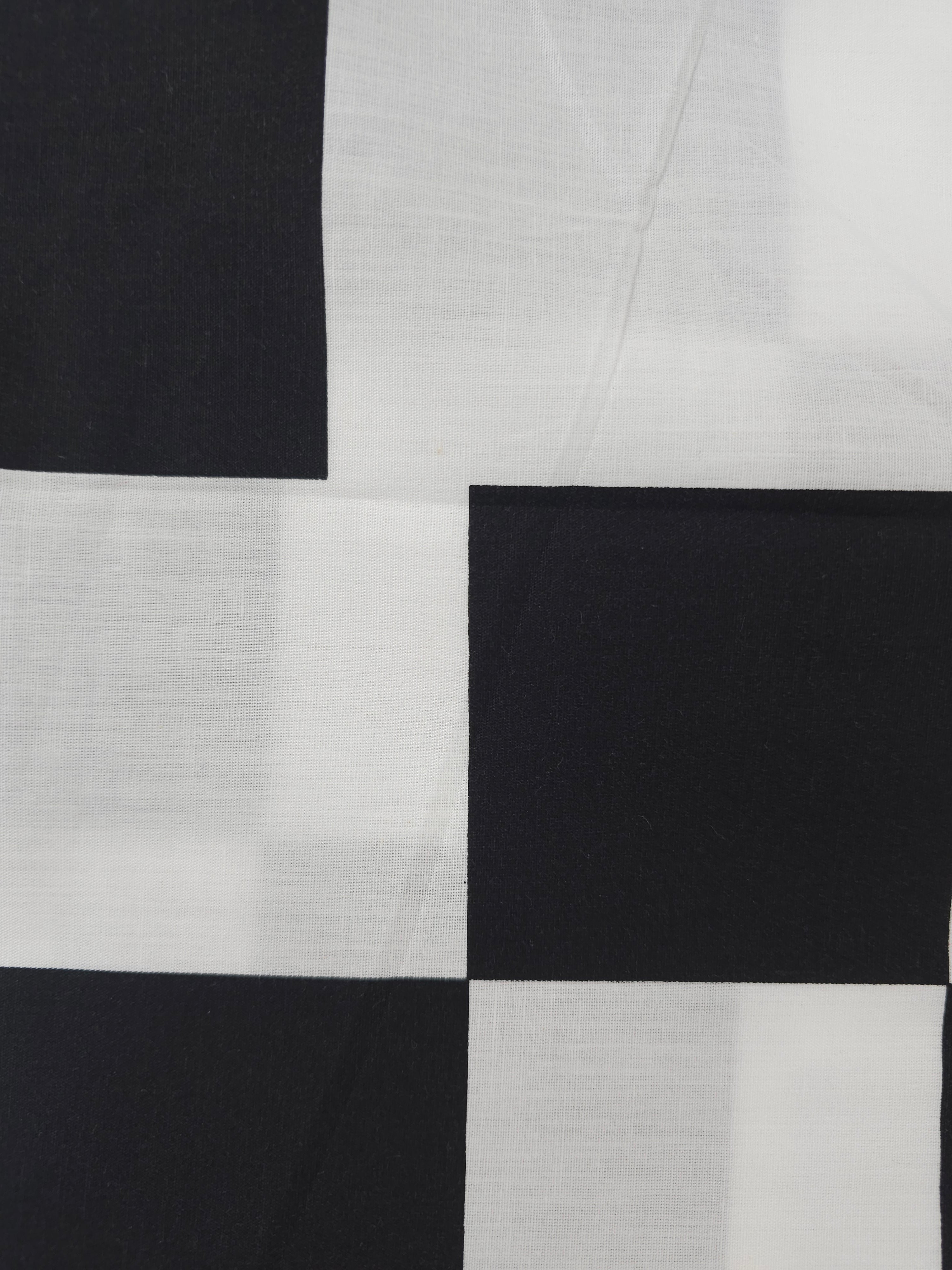 Varying checkers Cotton -1m piece