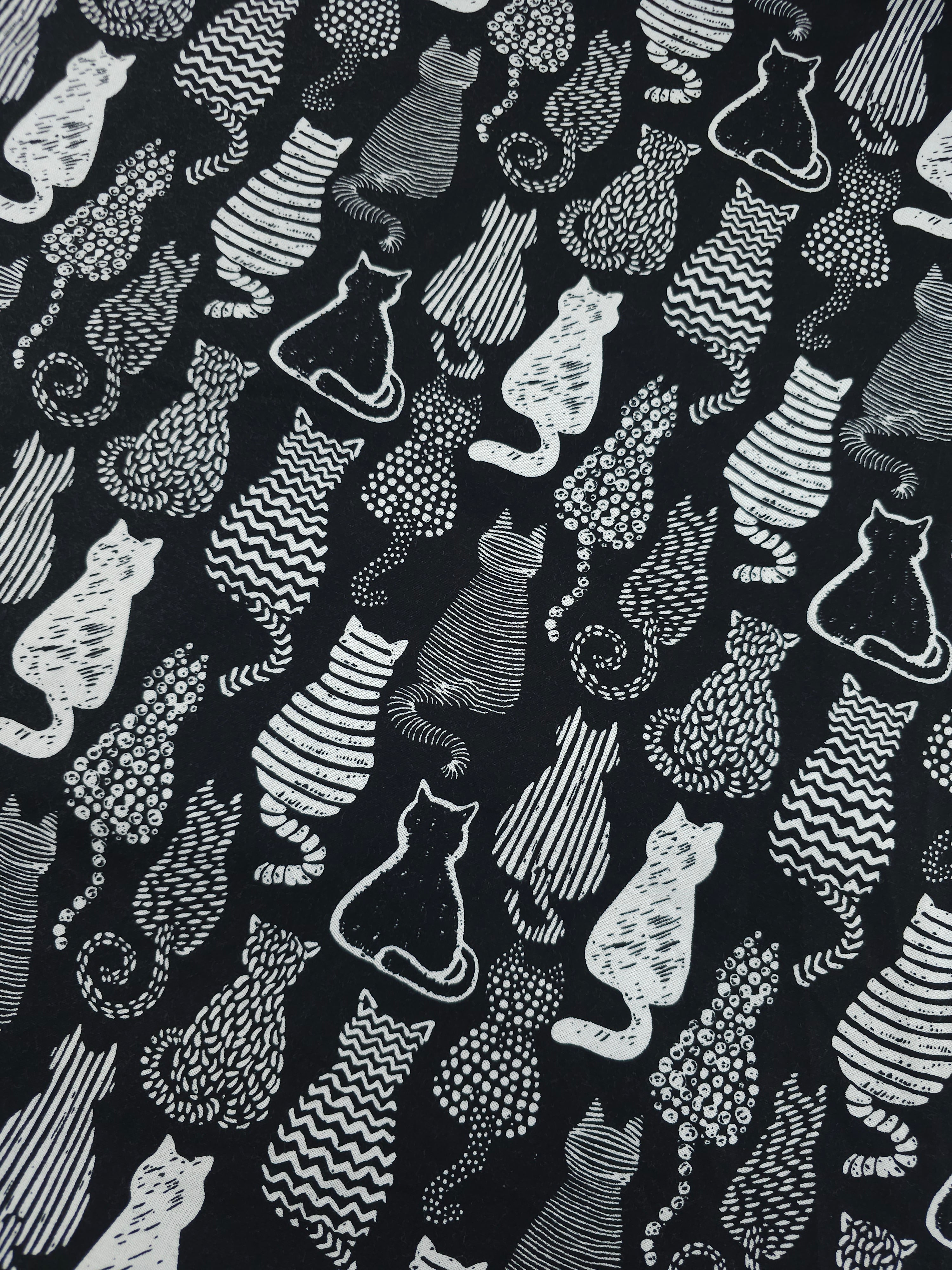 Black/White Abstract Cats 100% Cotton