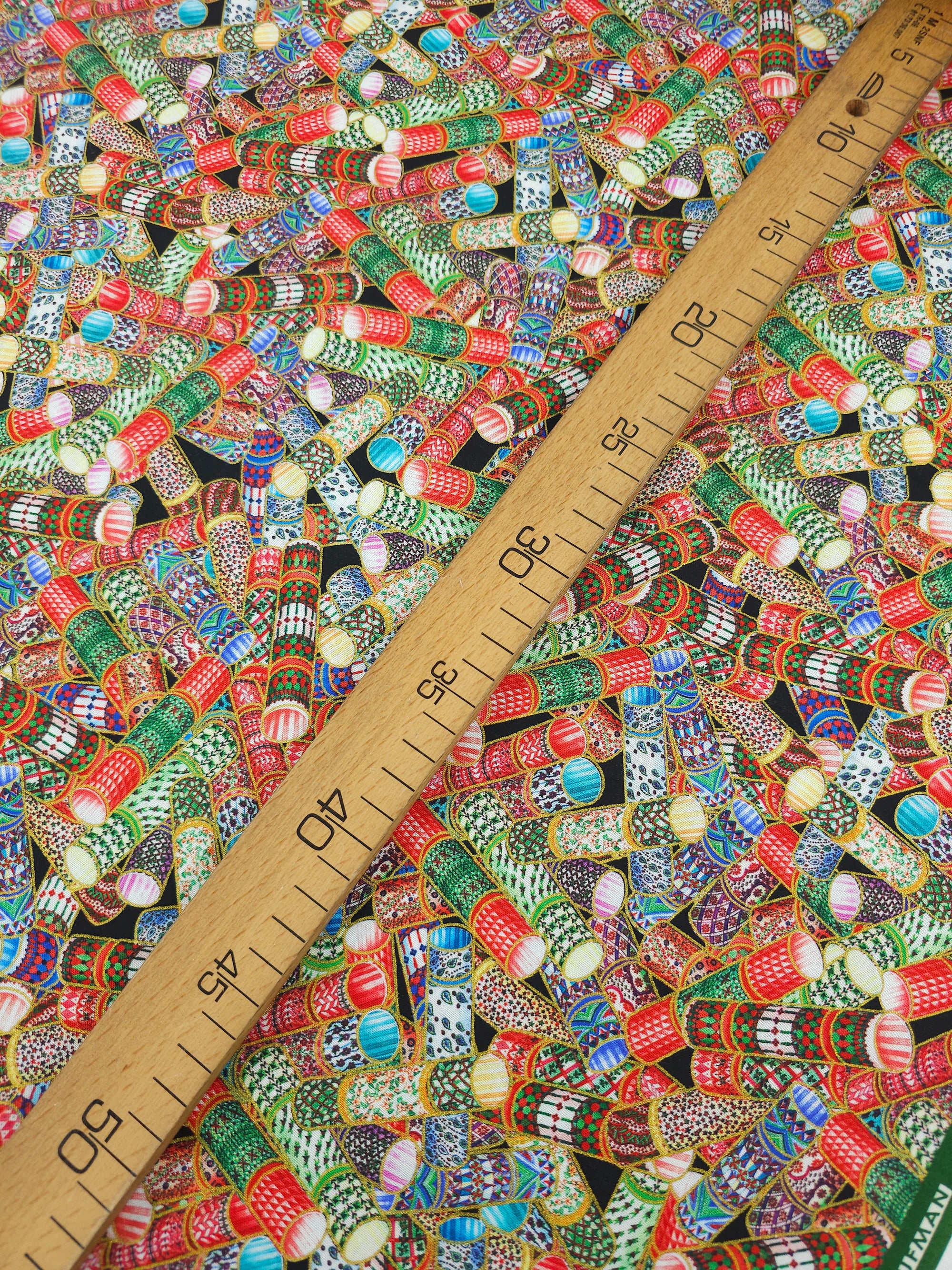 Parvaneh's Jeweled Christmas 100% Cotton - Robert Kaufman
