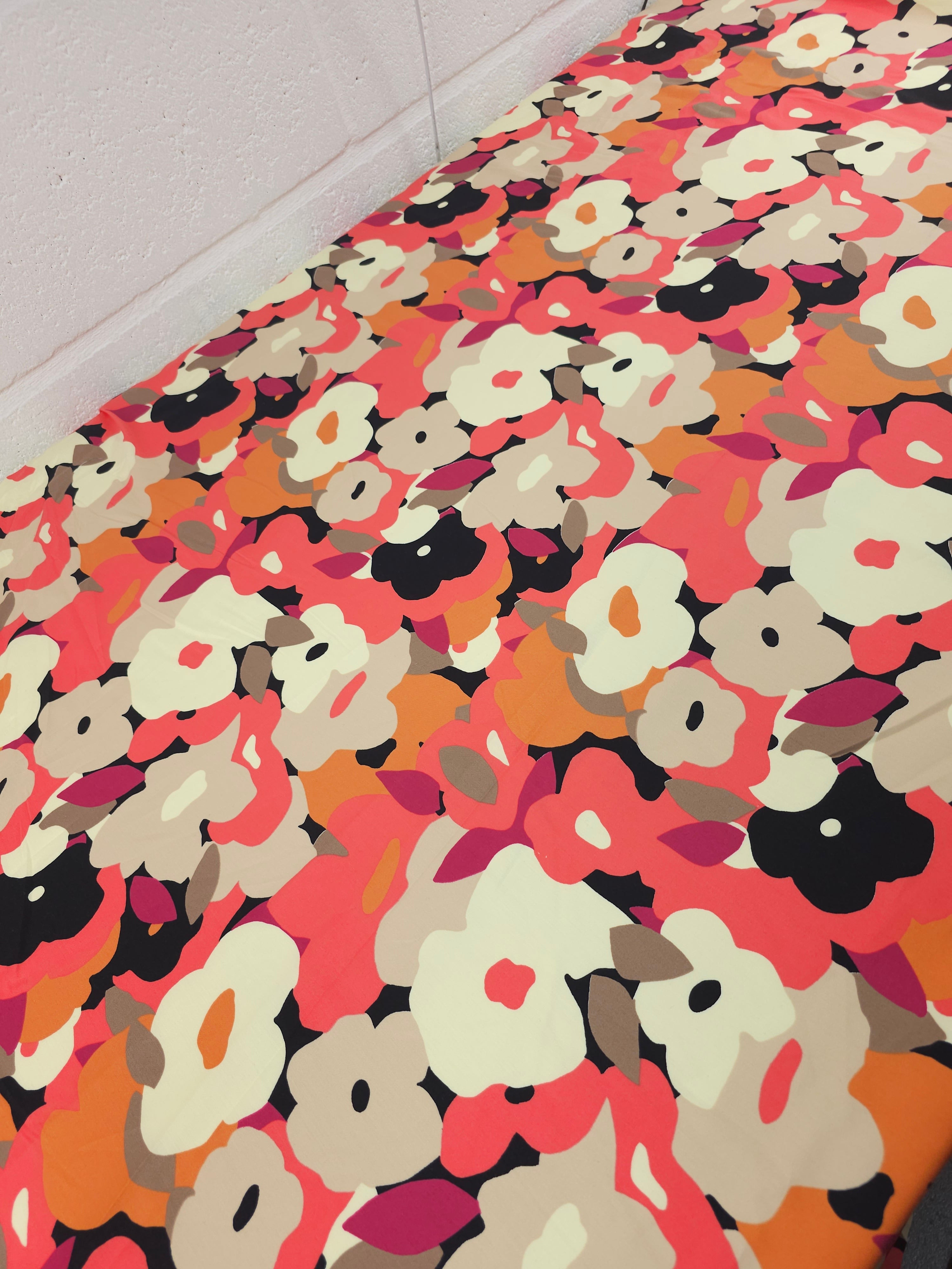 Pink/Cream Pop Floral Outline Lightweight Stretch Cotton