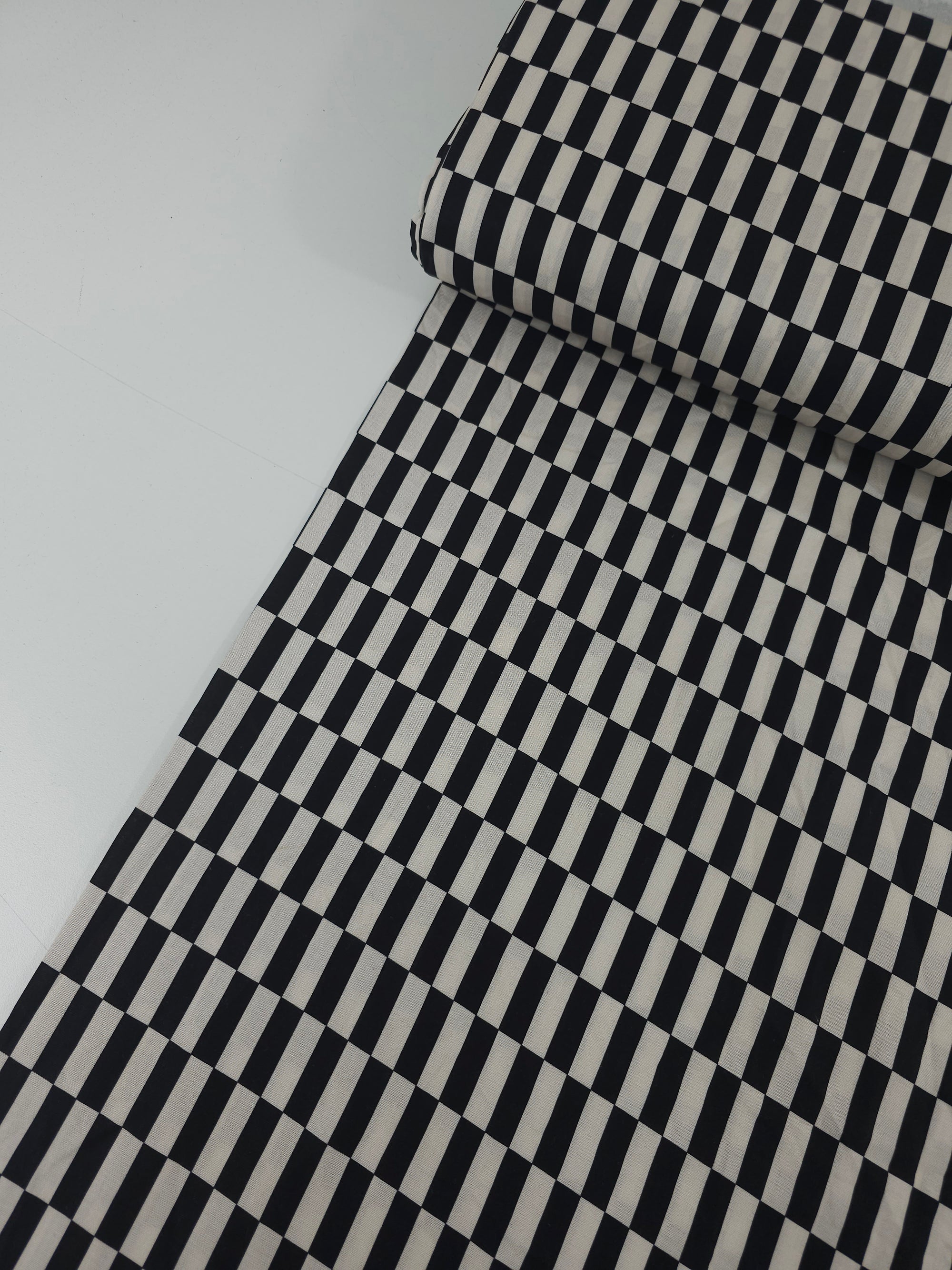 Ivory/Black Rectangle Check 100% Cotton