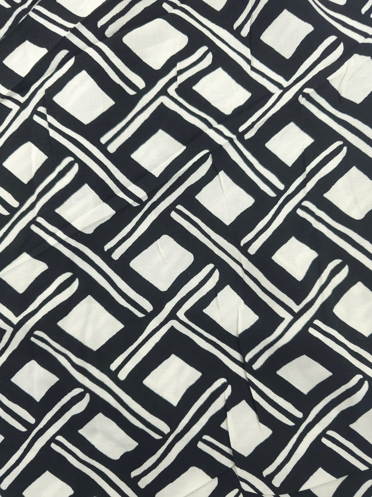 Black weave Viscose- 2.7m piece
