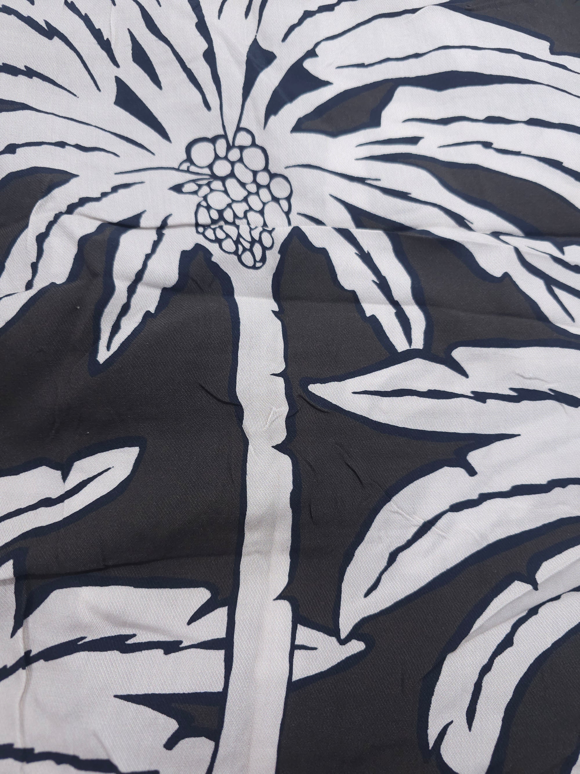 Black palms Viscose- 1.8m piece
