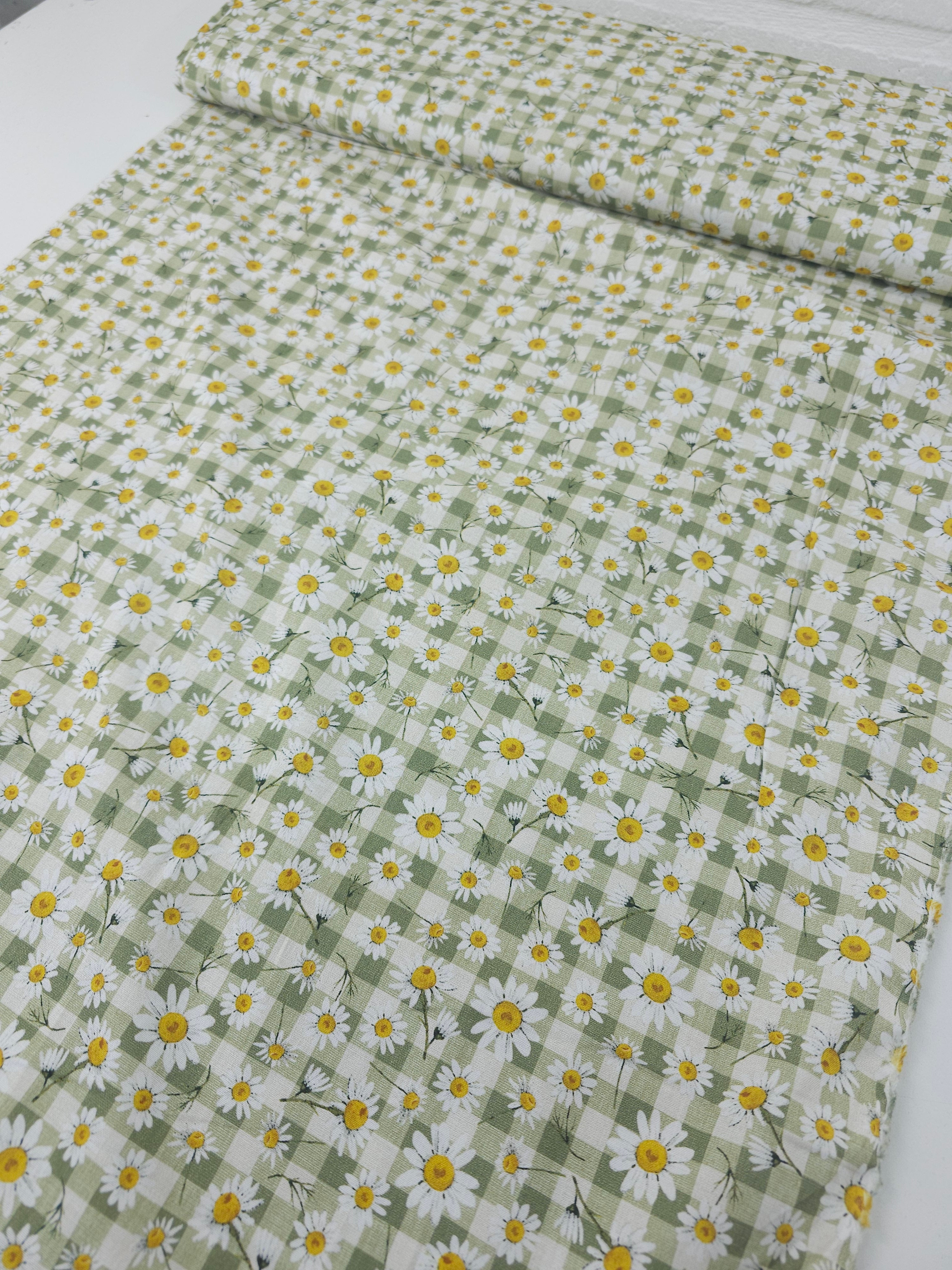 Sage Daisy Gingham 100% Cotton