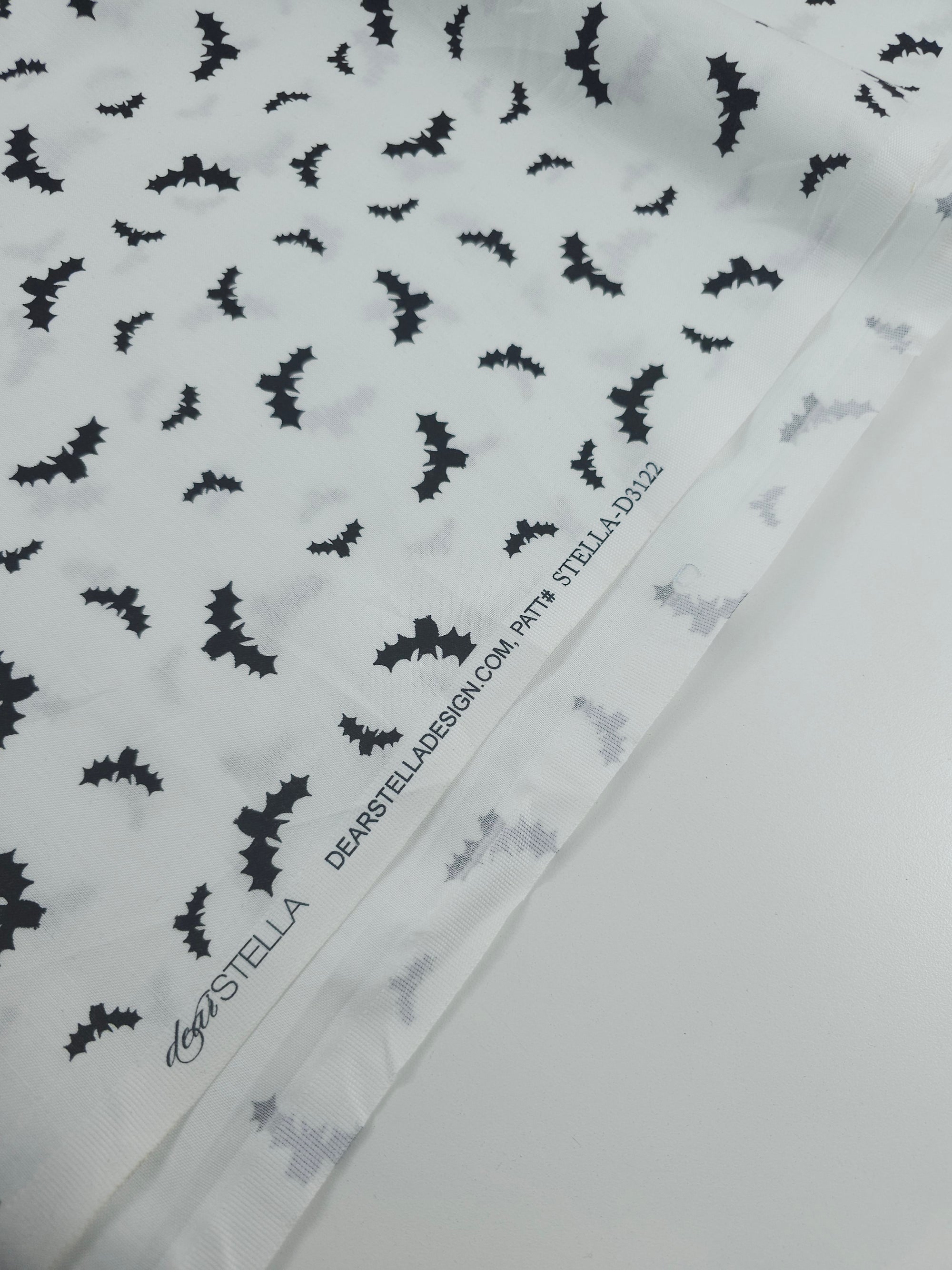 White/Black Bats 100% Cotton
