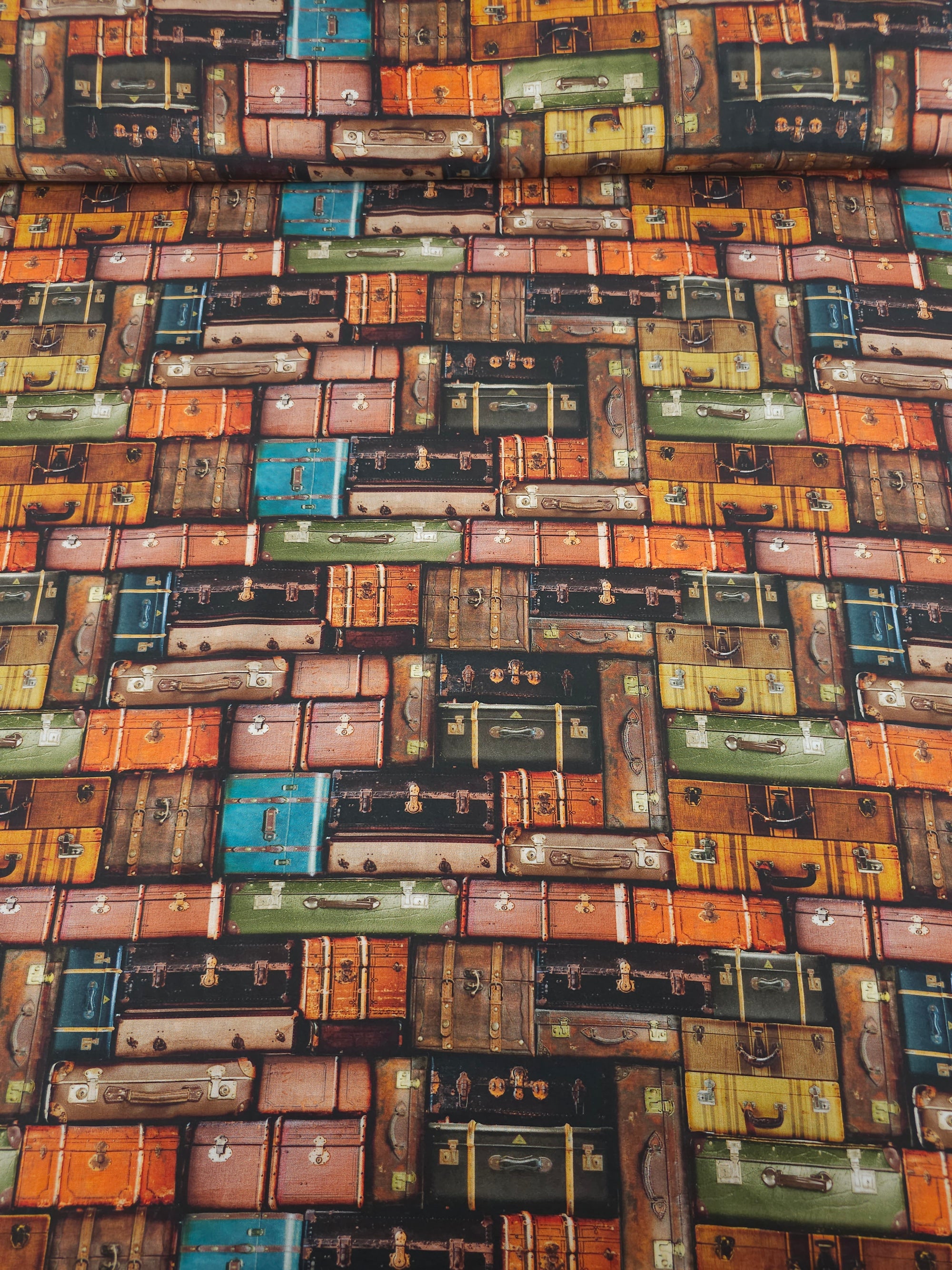 Retro Luggage Trunks Lightweight Cotton 60"