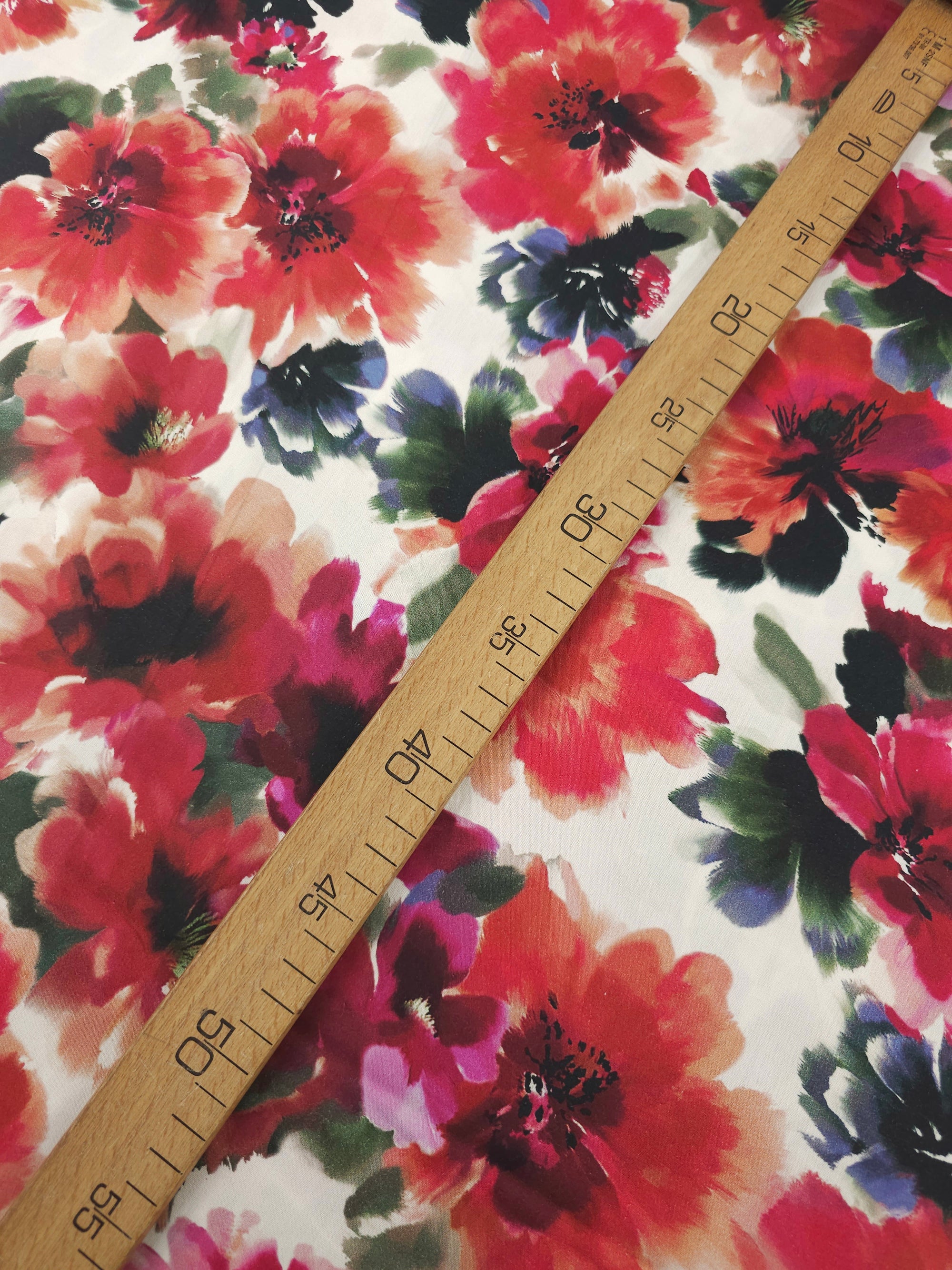 Red/Hot Pink Blur Floral Cotton Viscose 60"