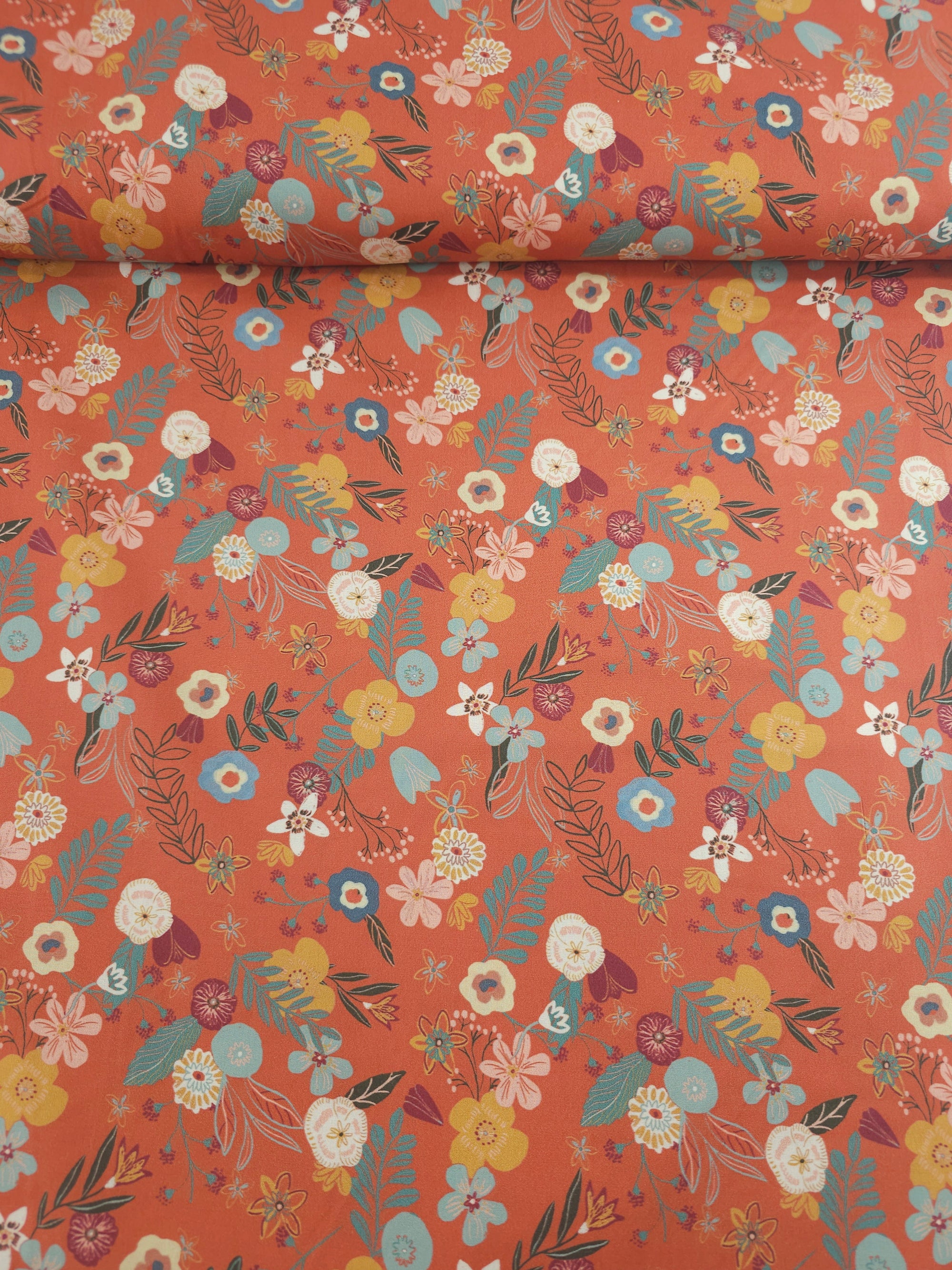 Rustic Floral Burst 100% Cotton 57"