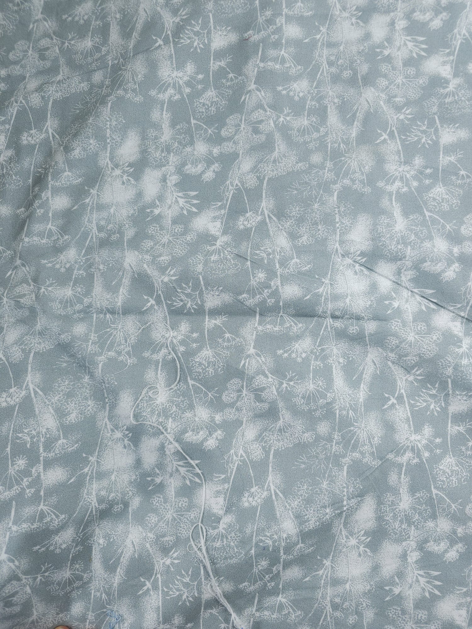 Frosty Vine Cotton (Defect) - 2.2m Piece