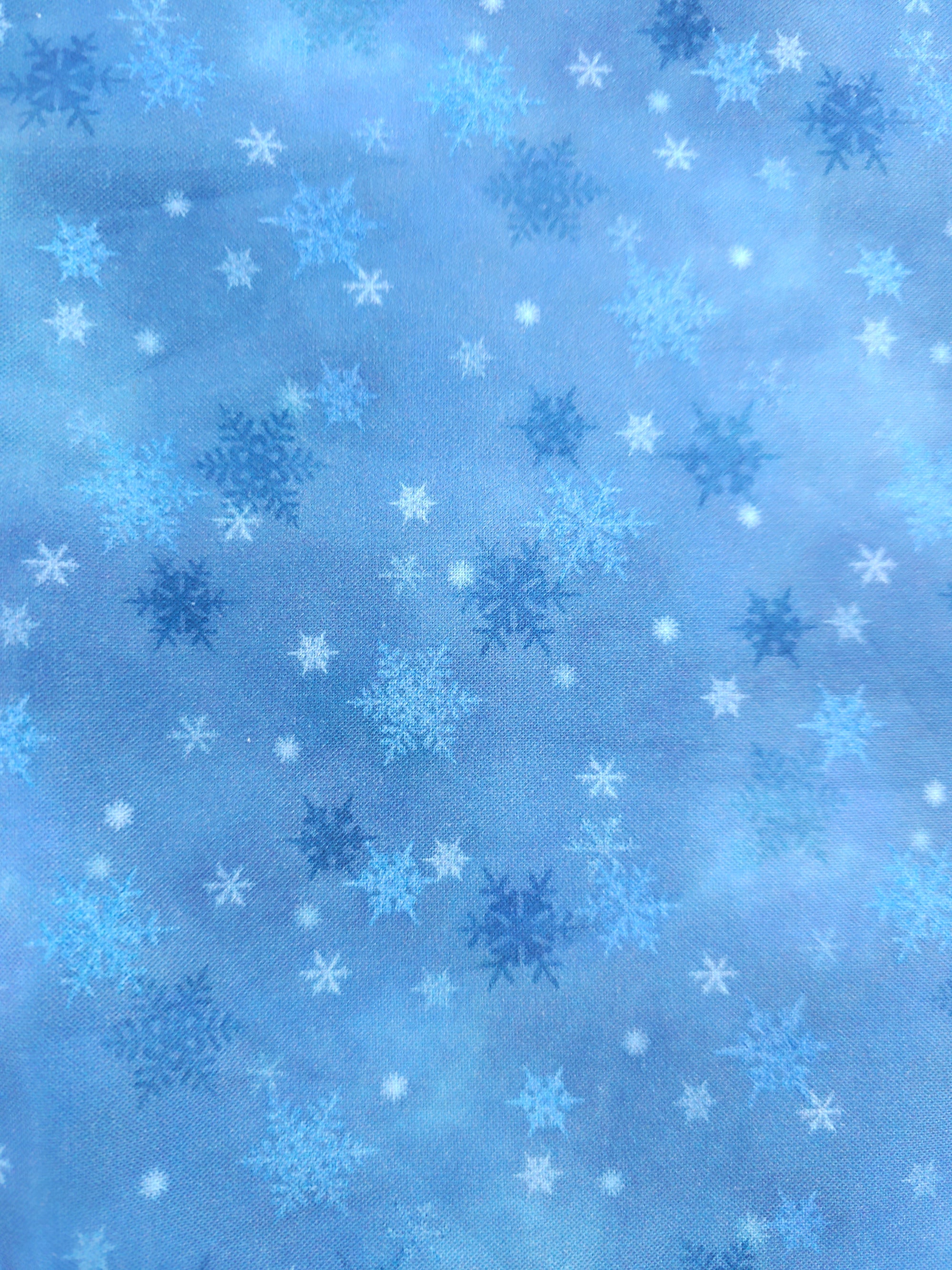 Snowy Fable Cotton - 1.1m Piece