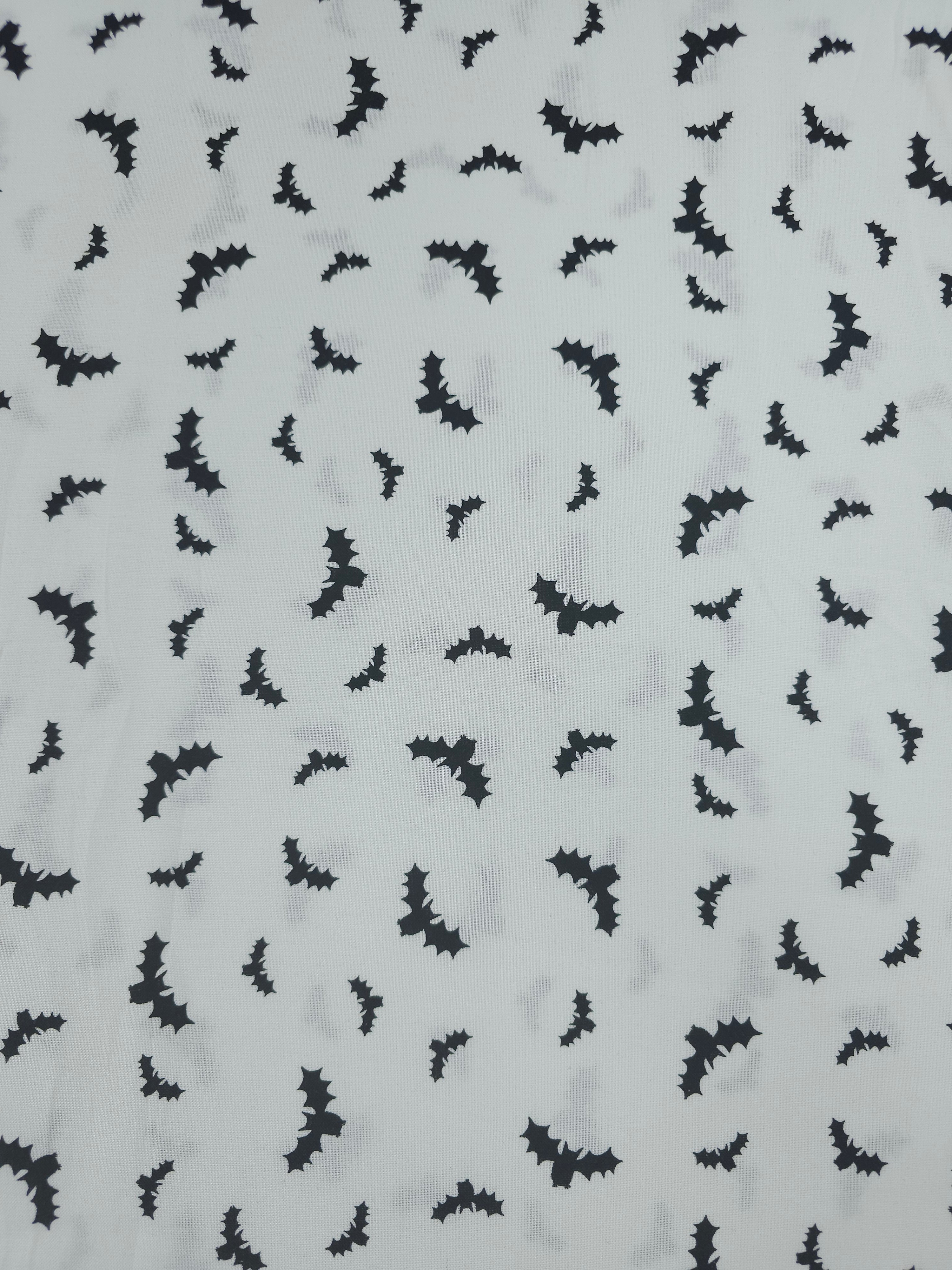 White/Black Bats 100% Cotton